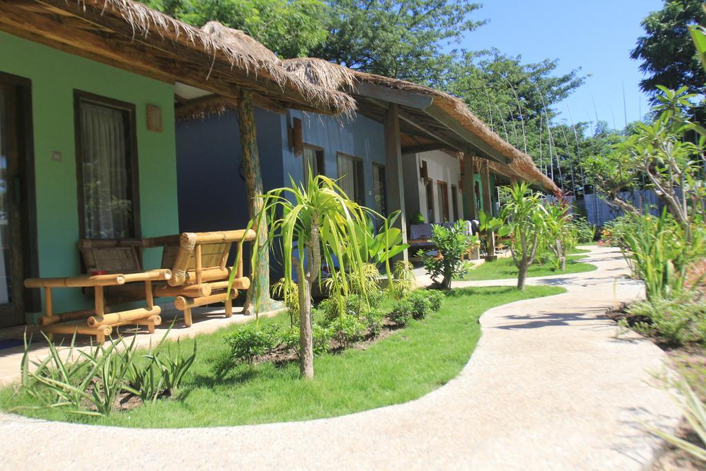 Maha Putri Bungalows Gili Trawangan Eksteriør billede