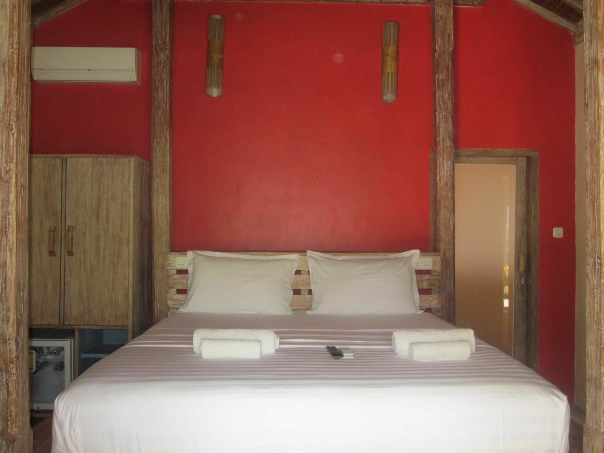 Maha Putri Bungalows Gili Trawangan Eksteriør billede