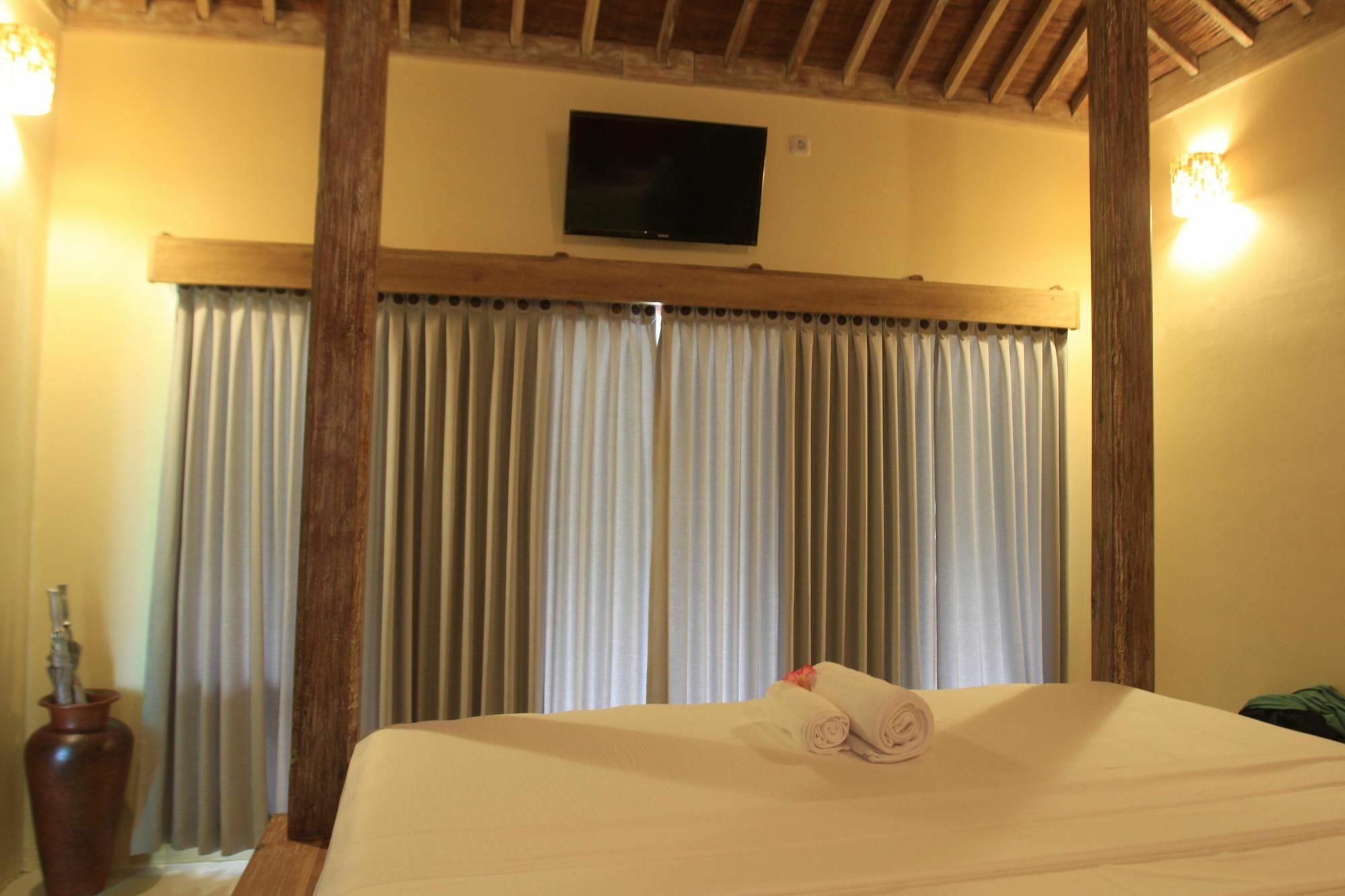 Maha Putri Bungalows Gili Trawangan Eksteriør billede