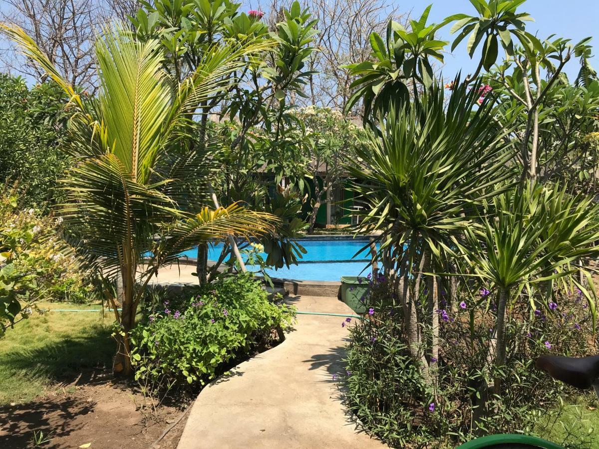 Maha Putri Bungalows Gili Trawangan Eksteriør billede